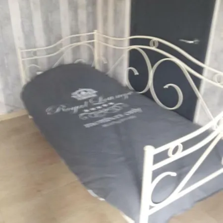 Jardin D Elisa * تشيفيتونج